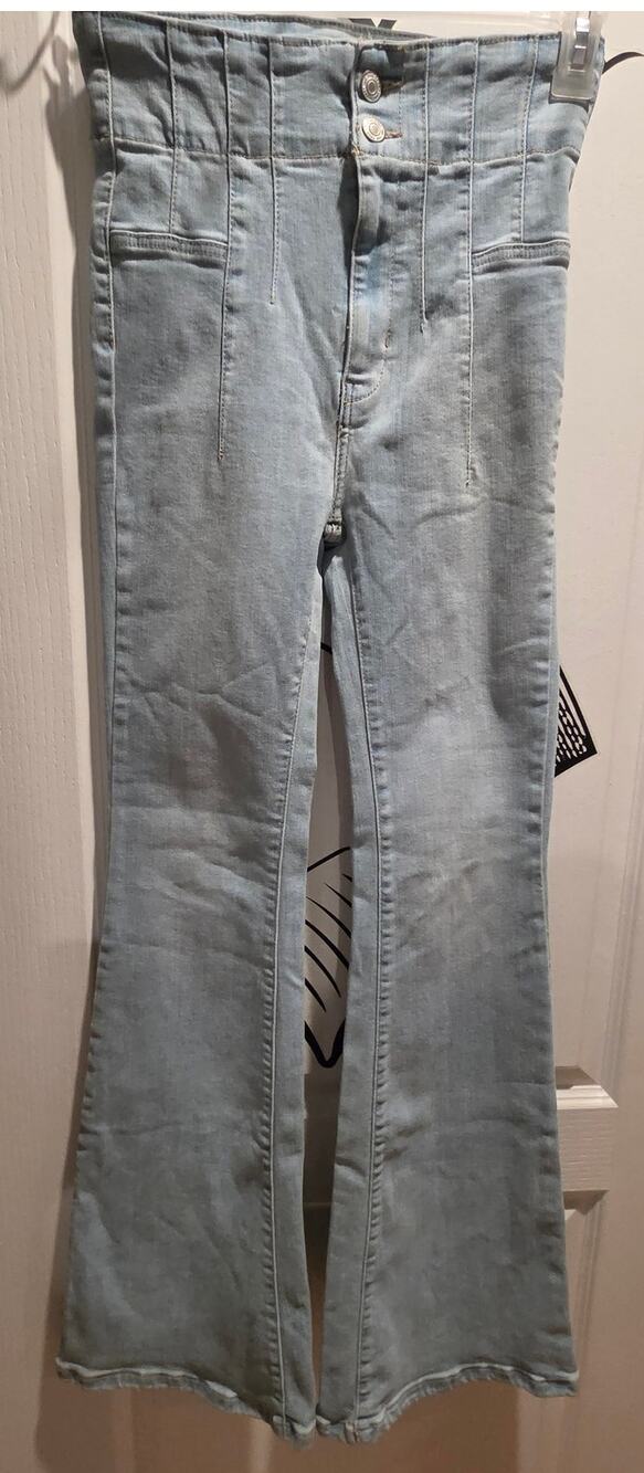 We The Free Jayde Flare Jeans sz 27